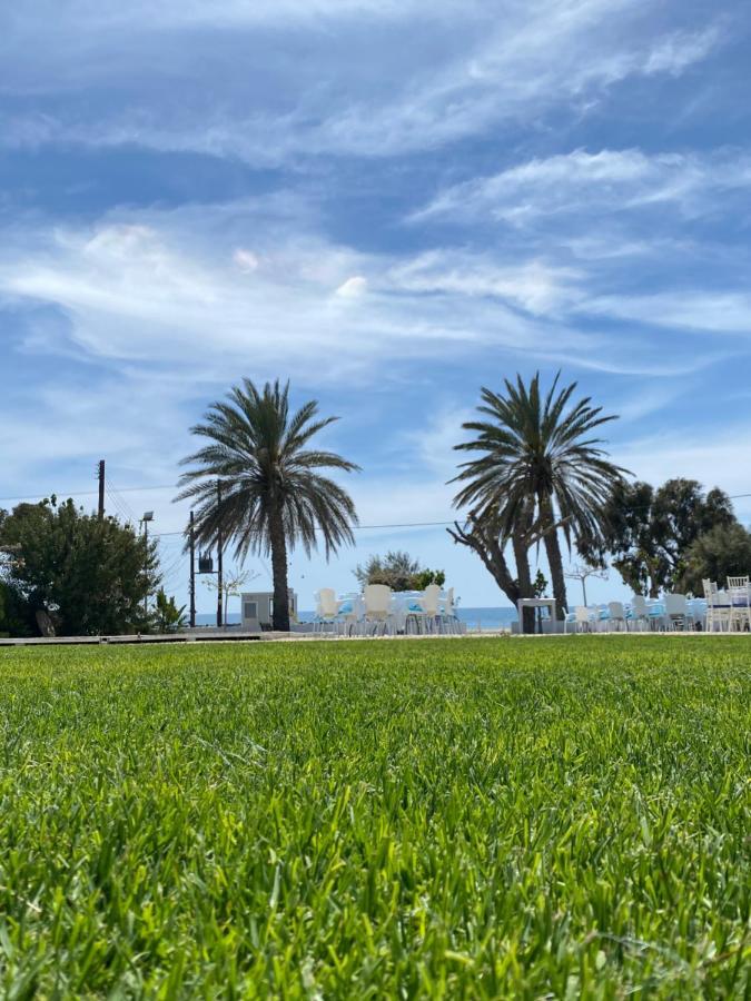 WaveBreeze Villas Paphos Esterno foto