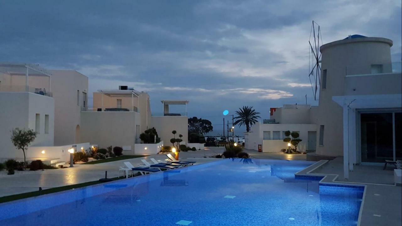 WaveBreeze Villas Paphos Esterno foto
